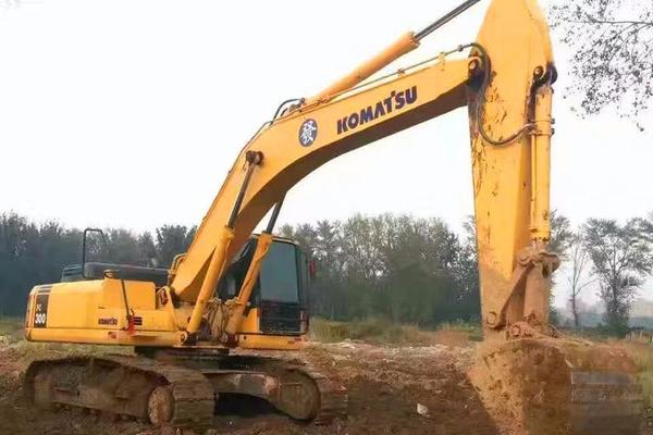 出售转让二手komatsu220挖掘机