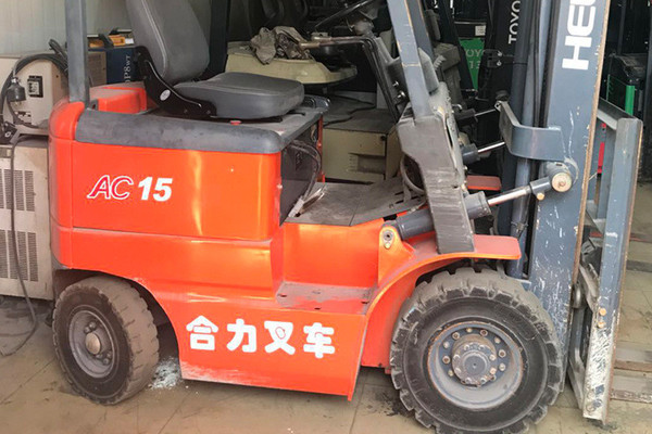 出售转让二手合力叉车HB叉装车