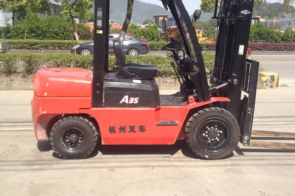 出售转让二手杭叉BF叉装车