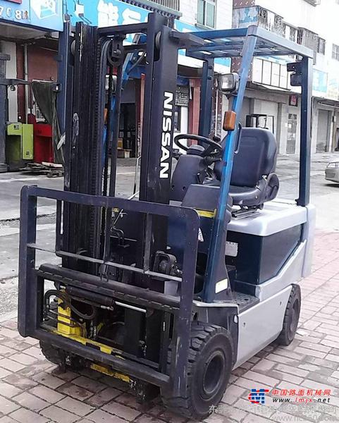 出售转让二手NISSANK181叉装车