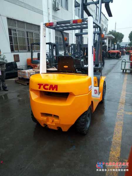 出售转让二手合力叉车TcM叉装车