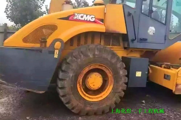 出售转让二手徐工10压路机