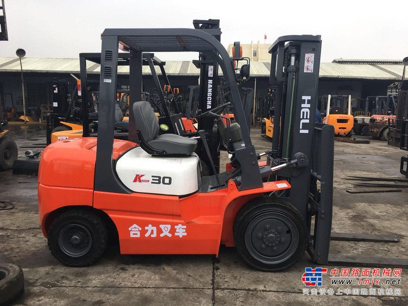 上海出售转让二手300小时合力叉装车