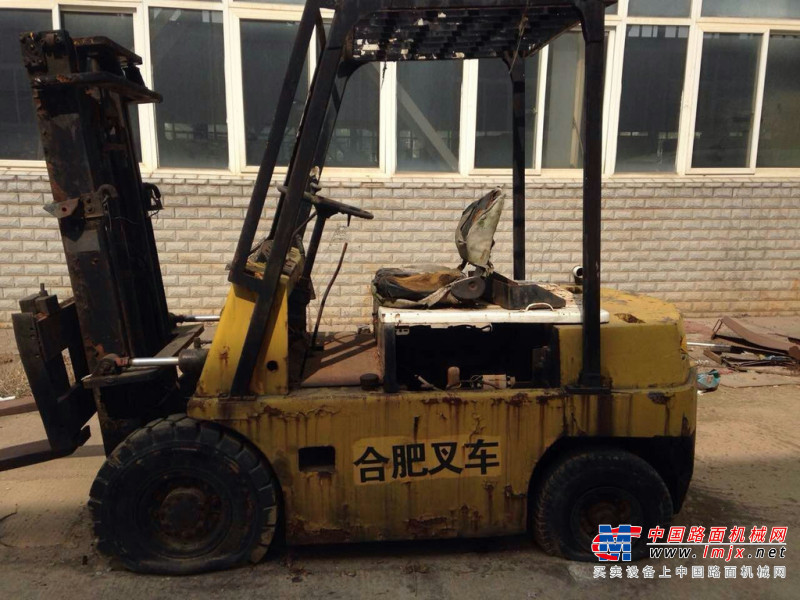 武汉市出售转让二手合力3吨内燃叉车叉装车