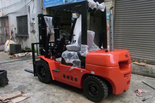 出售转让二手杭叉CPC（D)30-AG2叉装车