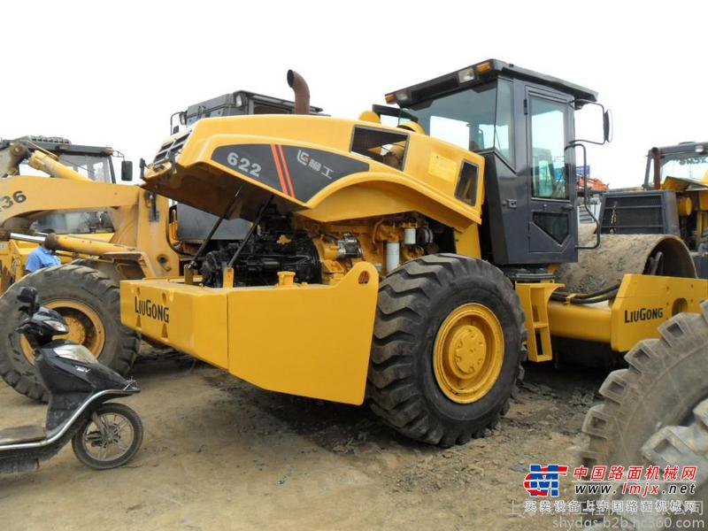 上海出售转让二手1600小时徐工压路机