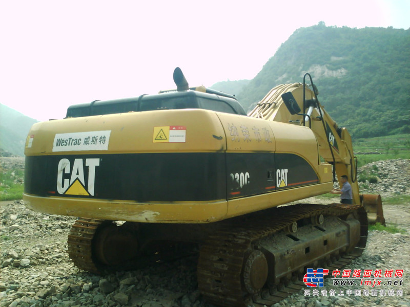 上海出售转让二手3600小时卡特330C挖掘机