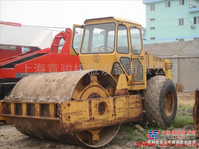 上海出售转让二手各种品牌振动式，铁三轮二轮式各种大小吨位压路机