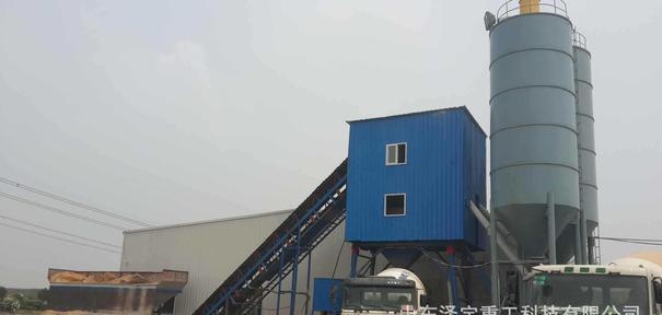 出售转让二手泽宇重工HLS90楼混凝土搅拌站