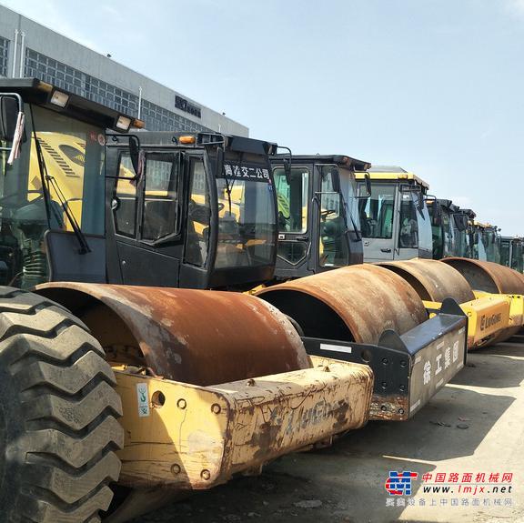 上海出售转让二手800小时徐工压路机