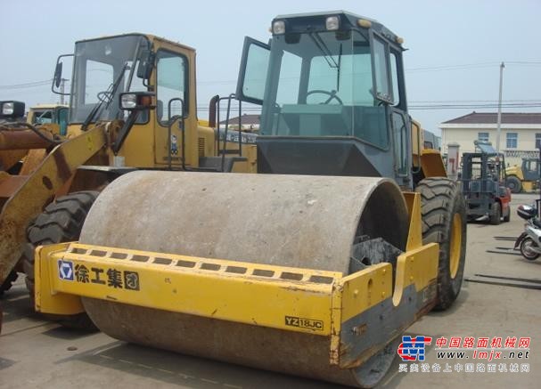 上海出售转让二手1800小时徐工压路机