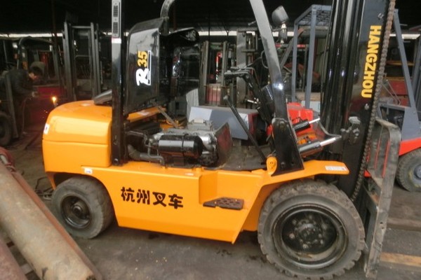 上海出售转让二手丰田3吨叉装车