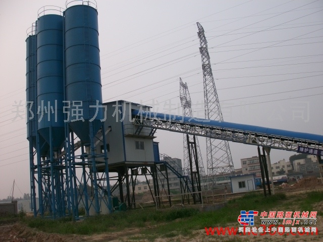 出售转让二手中豫HZS180混凝土搅拌站