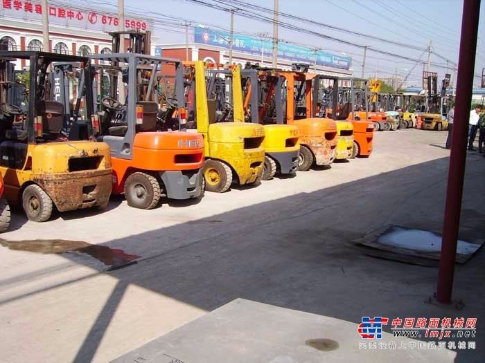 出售转让二手TCM2001叉装车