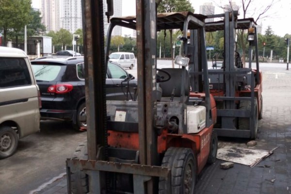 武汉市出售转让二手合力叉装车