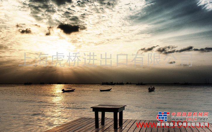 出售转让二手二手工程设备进口报关上海二手叉车进口代理叉装车