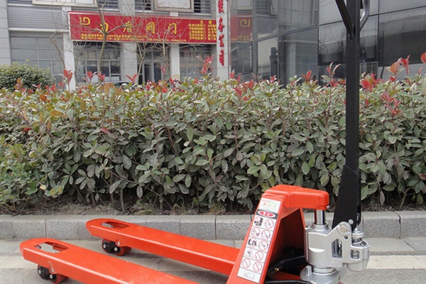 出售转让二手合力 杭州 TCM 台力福 丰田 林德 龙工 江淮等等1吨--3吨叉装车