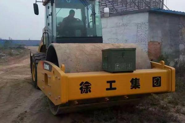 出售转让二手徐工20压路机