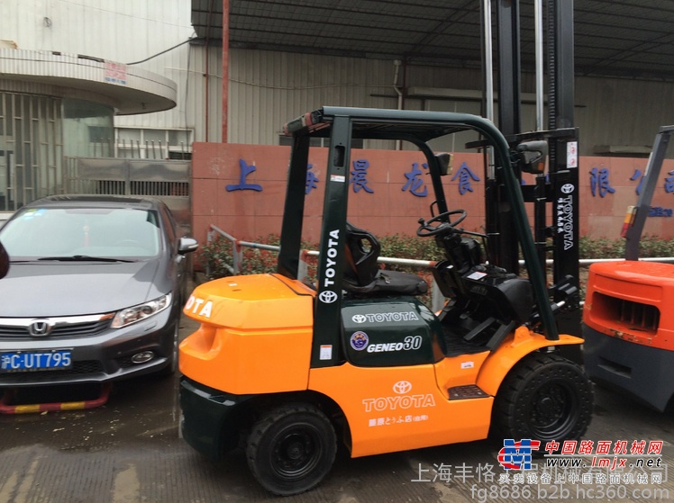 出售转让二手丰田3吨叉装车