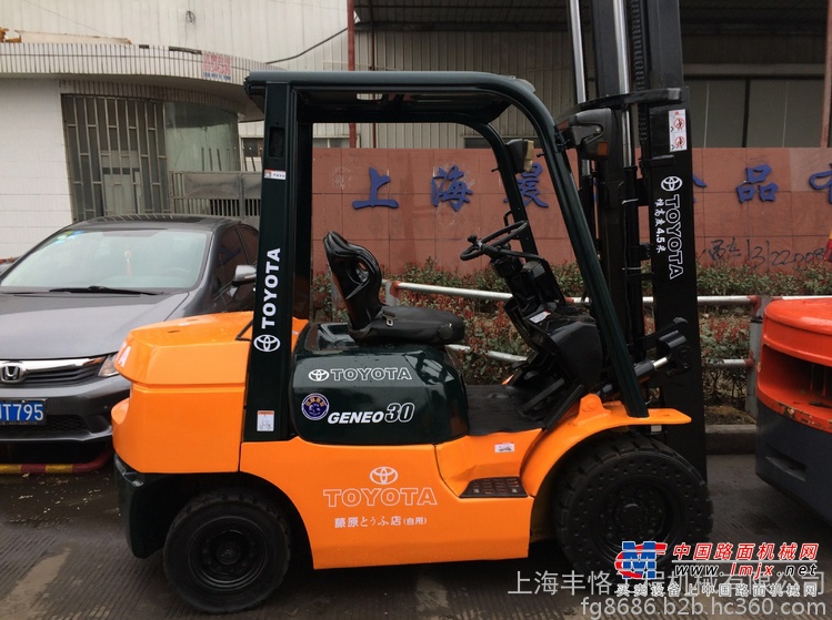 出售转让二手丰田3吨叉装车
