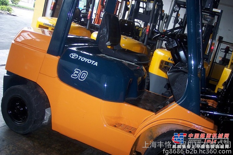 出售转让二手丰田3吨叉装车
