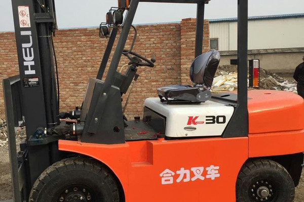 上海出售转让二手200小时合力叉装车