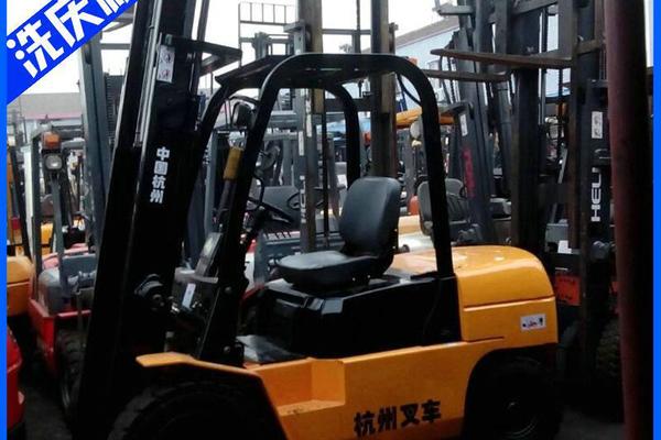 出售转让二手洗庆叉车叉装车