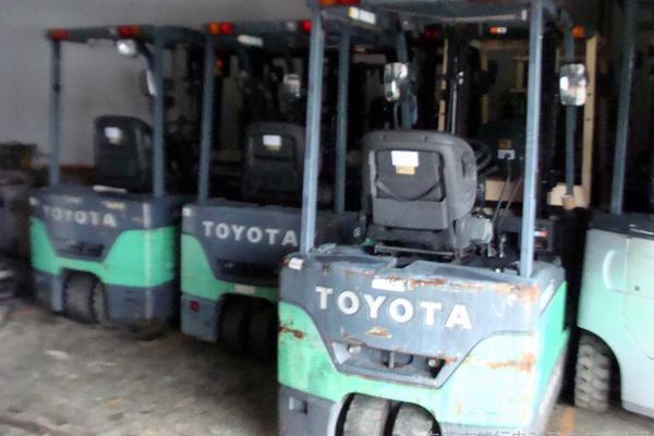 出售转让二手toyota7FBE18叉装车