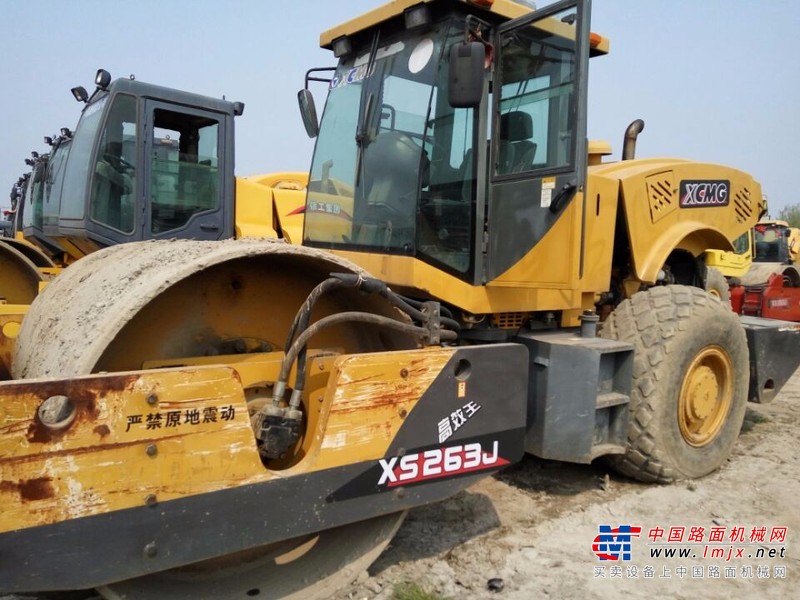 上海出售转让二手3800小时徐工压路机
