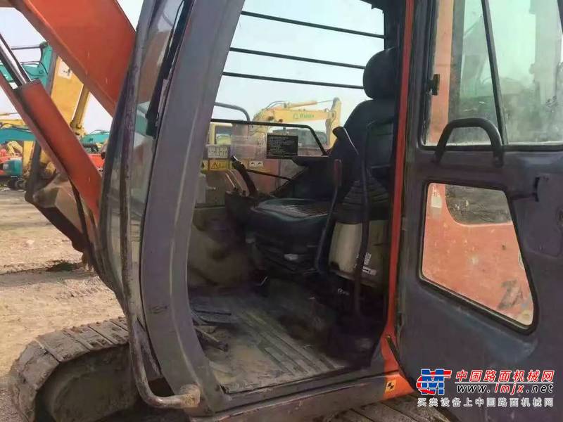 深圳市出售转让二手日立土方机械