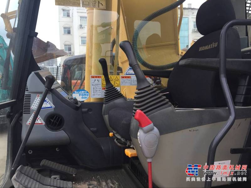 成都市出售转让二手小松土方机械