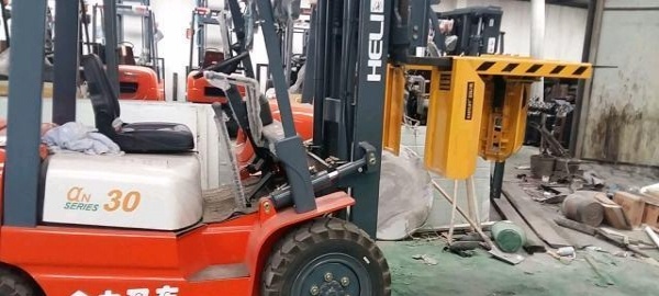 成都市出售转让二手中联重科电动叉车