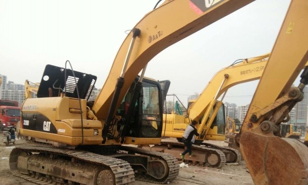 杭州市出售转让二手小松土方机械
