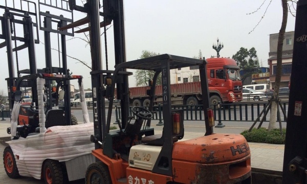 成都市出售转让二手合力电动叉车