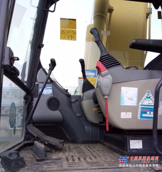 深圳市出售转让二手小松土方机械