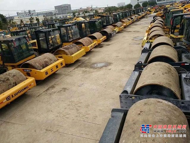 上海出售转让二手徐工压路机