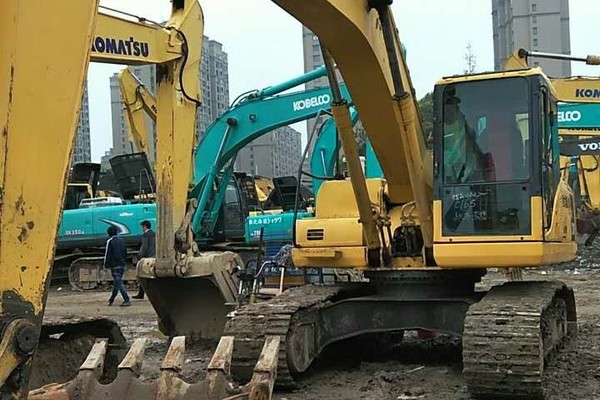 成都市出售转让二手小松土方机械
