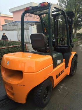杭州市出售转让二手小松电动叉车