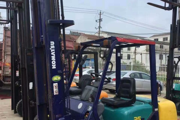 杭州市出售转让二手小松电动叉车