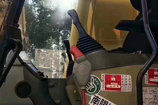 成都市出售转让二手小松土方机械
