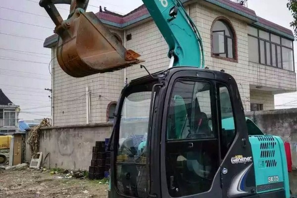 成都市出售转让二手神钢土方机械