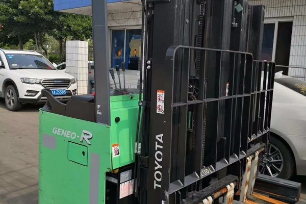 安顺市出售转让二手林德电动叉车