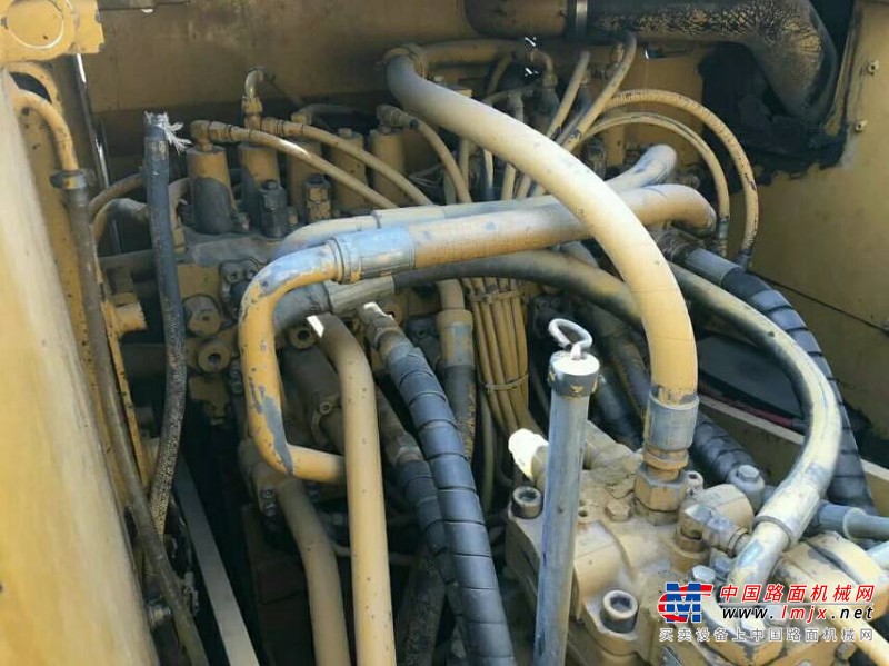 成都市出售转让二手卡特彼勒土方机械
