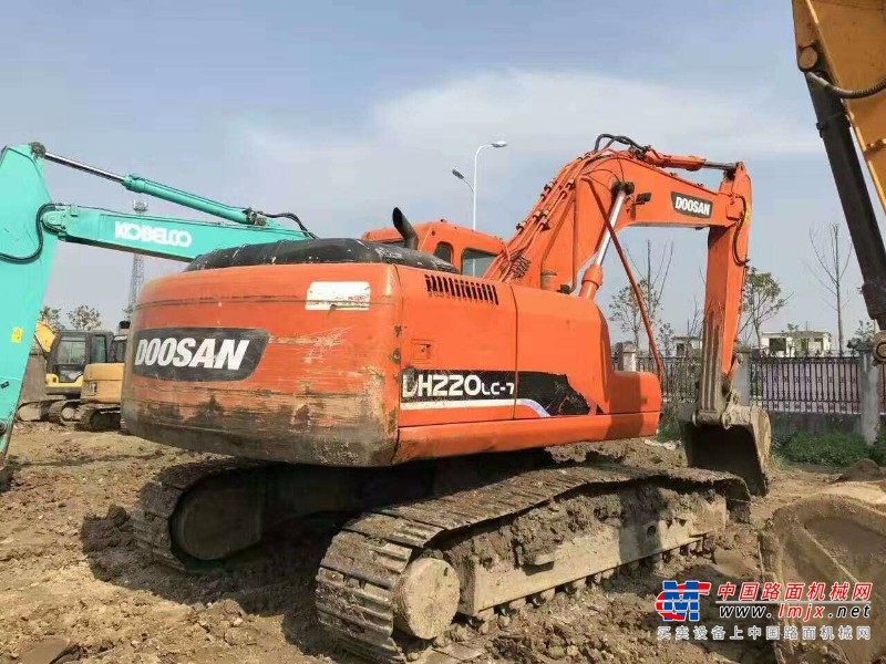 长沙市出售转让二手斗山土方机械