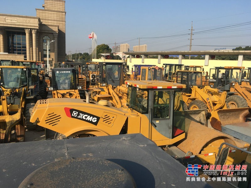 广州市出售转让二手徐工压路机