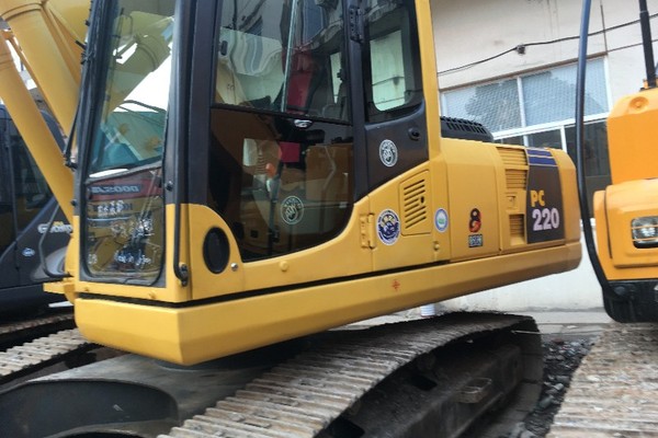 深圳市出售转让二手小松土方机械