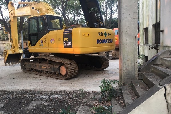 深圳市出售转让二手小松土方机械