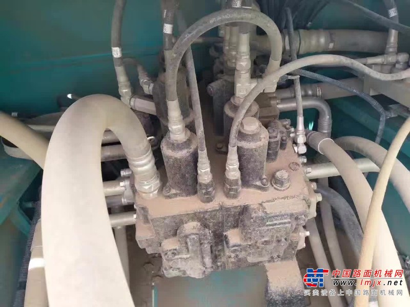成都市出售转让二手神钢土方机械