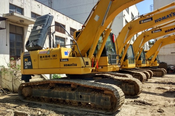 成都市出售转让二手小松土方机械
