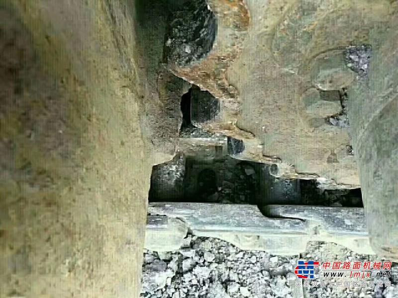 成都市出售转让二手斗山土方机械